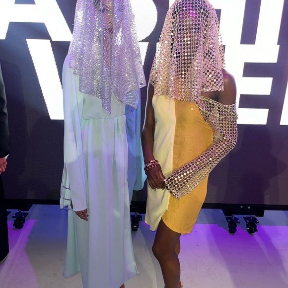 Sparkling Silver headband Veil with glitter - Picture 6 of 13